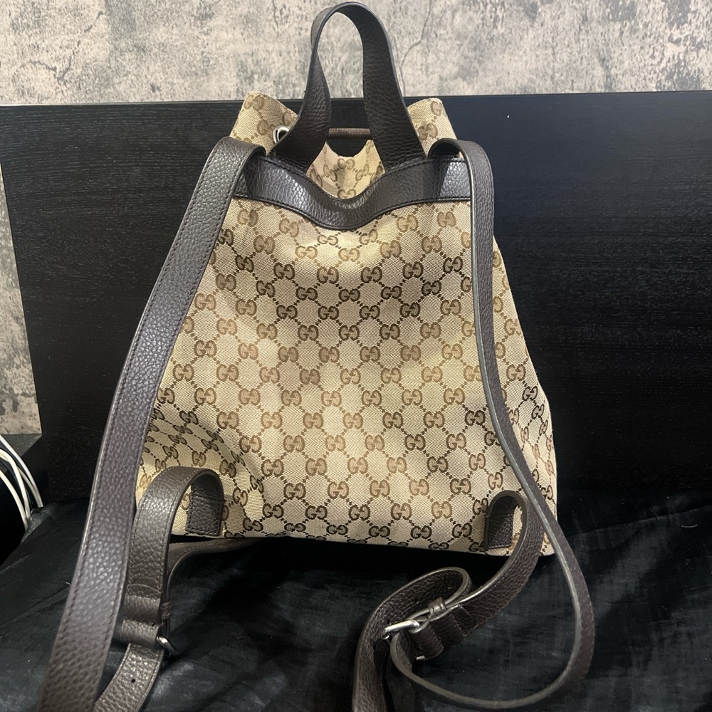 Gucci Tan Monogram Drawstring Bag - Picture 3 of 5